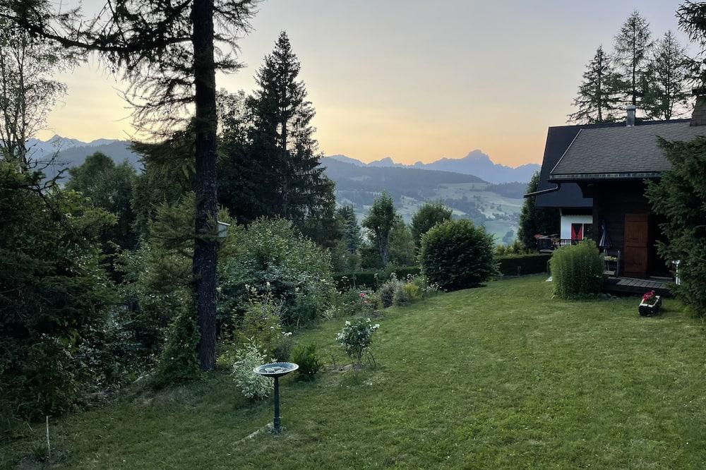 Chalet rental in Megève, 6-minute walk from Mont d'Arbois cable car Rhône-Alpes - Megève visuel 1/5 Chalet rental in Megève, 6-minute walk from Mont d'Arbois cable car Rhône-Alpes - Megève visuel 1/5