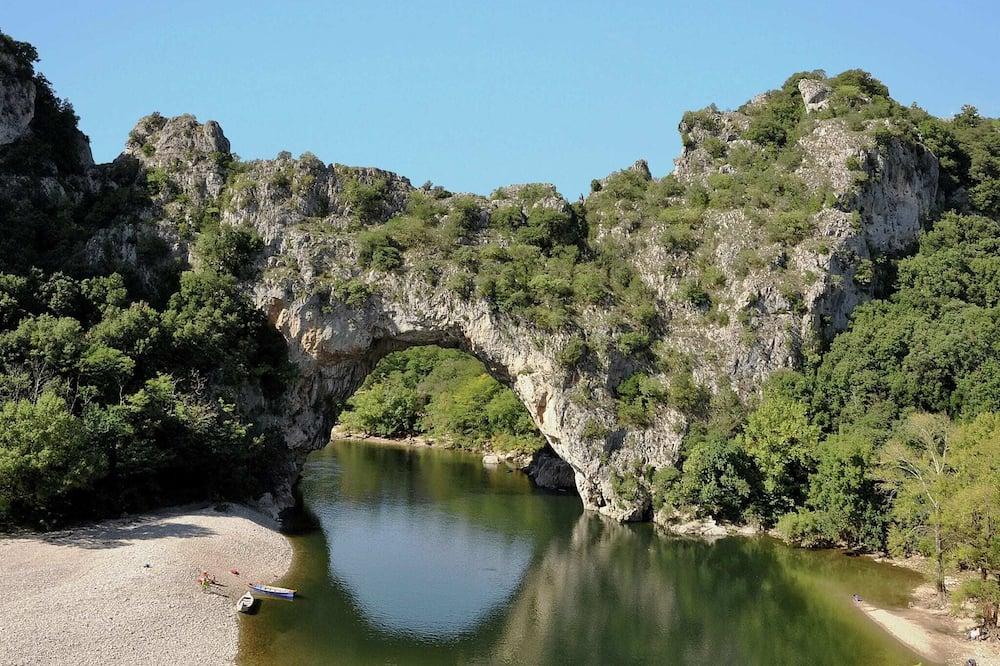 Villa in Saint-Privat-de-Champclos with pool Languedoc-Roussillon - Barjac visuel 5/5 Villa in Saint-Privat-de-Champclos with pool Languedoc-Roussillon - Barjac visuel 5/5