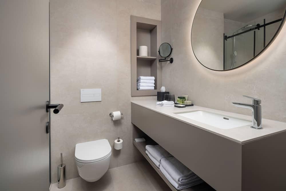 expedia_group-1072230592-60826579-807955 Molum Hotel & Residences