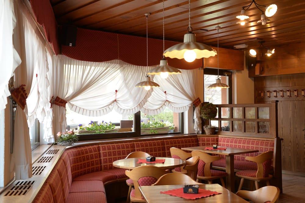 Hotel Compet Trento-al-adige - Levico Terme visuel 5/10 Hotel Compet Trento-al-adige - Levico Terme visuel 5/10