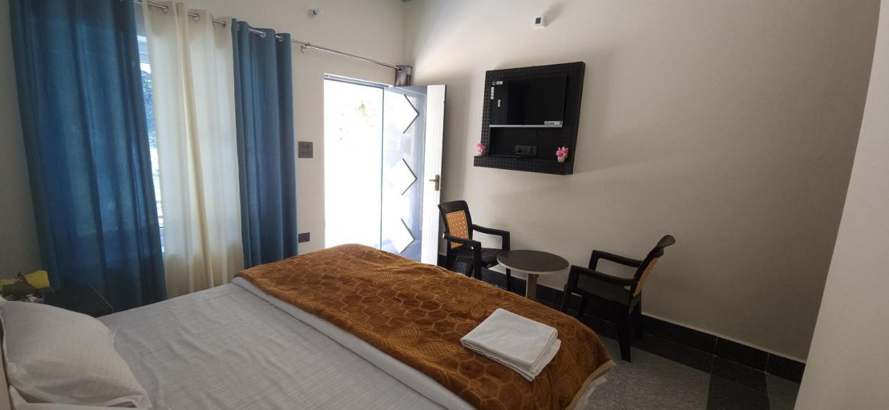 Hotel Hbh Himalaya's Beautiful Hills