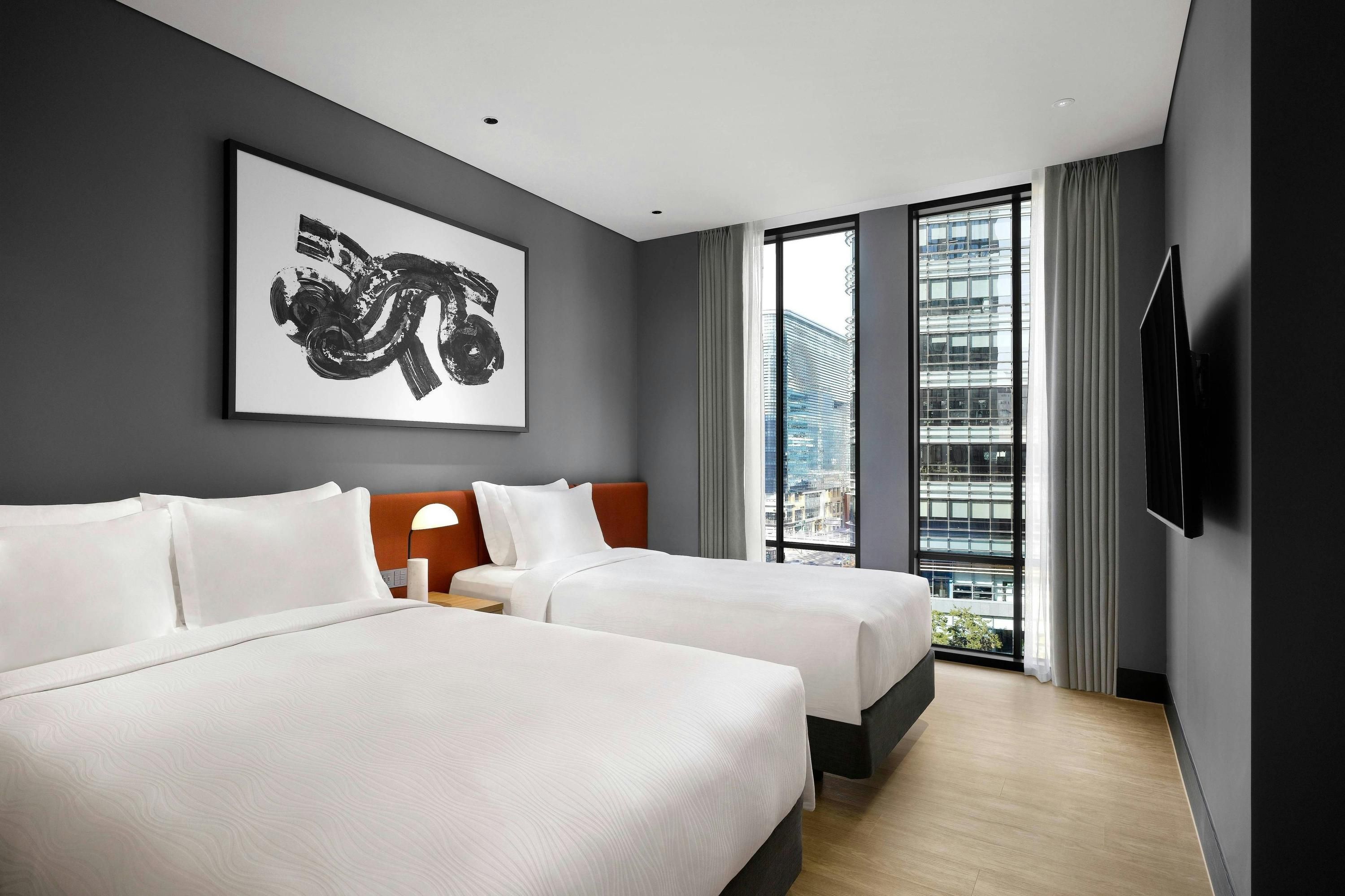 GRAVITY JOSUN Seoul Pangyo, Autograph Collection