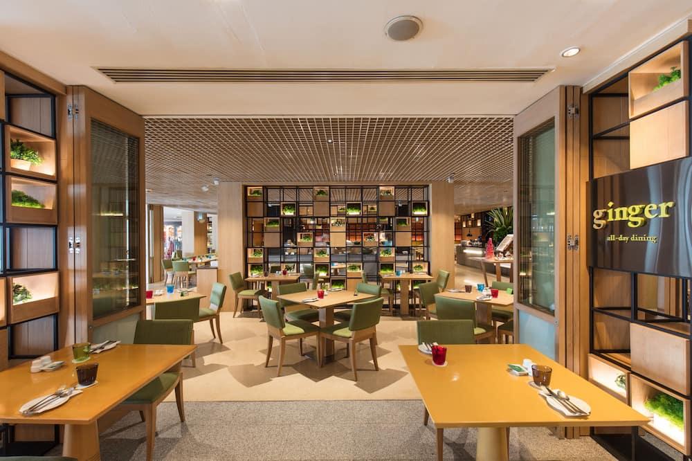 expedia_group-35285-132123952-726312 Holiday Inn Bangkok