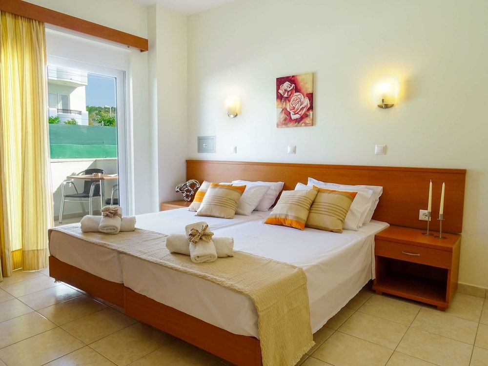 Tsambikos Apts 2