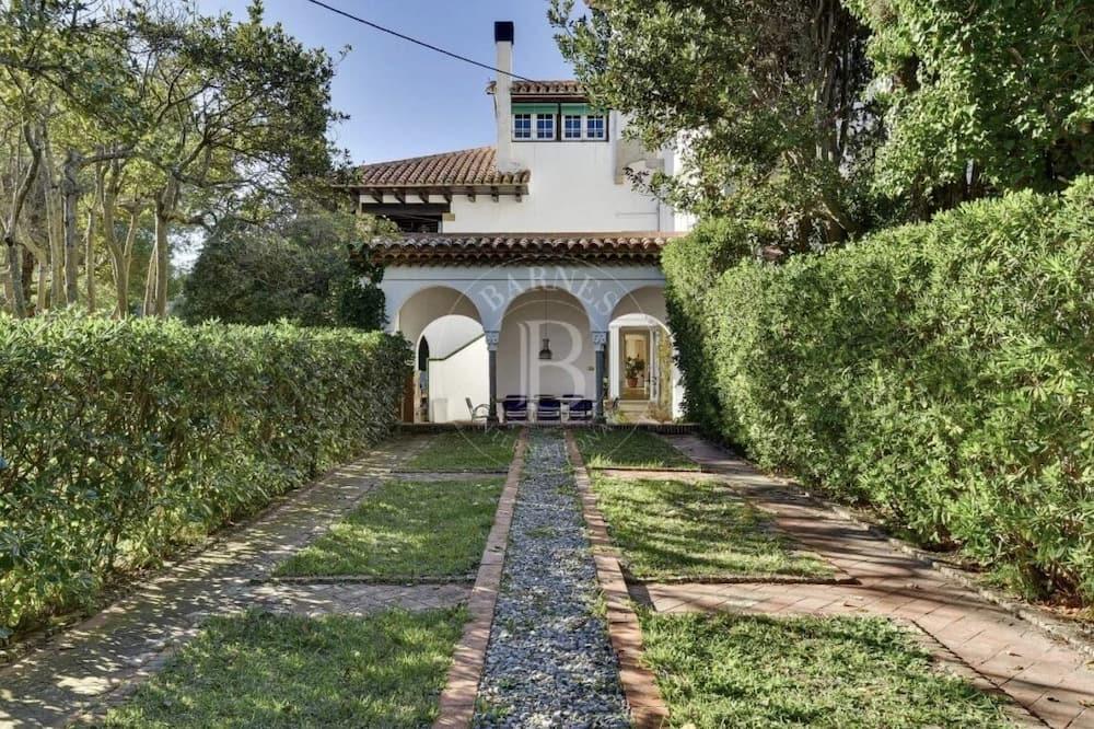 Villa in LaGavina close to the beach Costa Brava - Platja d'Aro visuel 2/5 Villa in LaGavina close to the beach Costa Brava - Platja d'Aro visuel 2/5