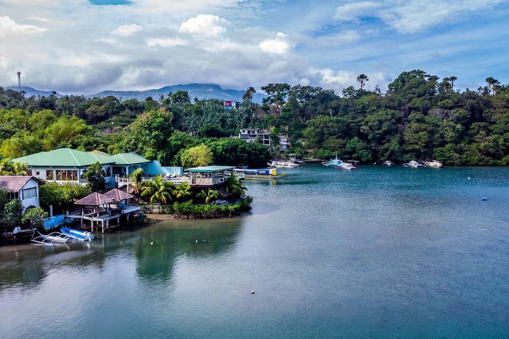 expedia_group-3406257-167432082-155263 Edgewater Dive & Spa Resort