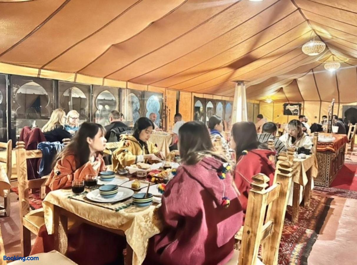 booking-1072059223-533137127-093571 Desert Paradise Luxury Camp