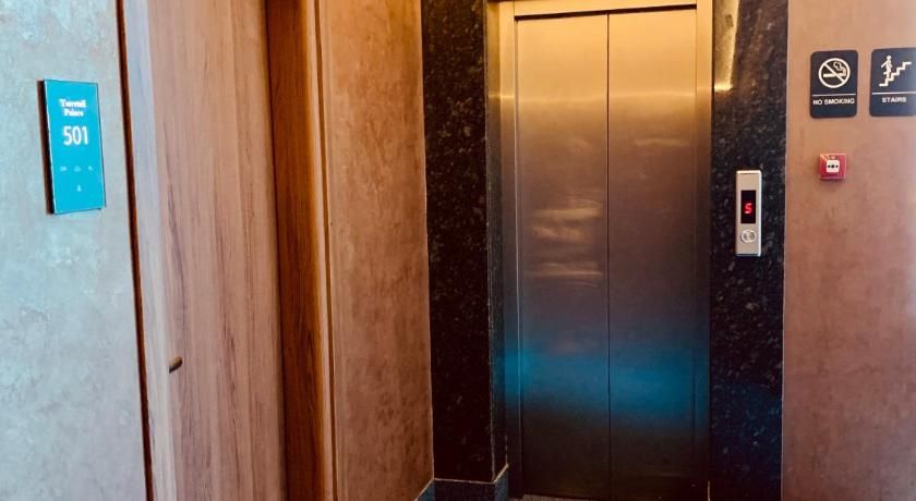 Hotel Tsereteli Palace