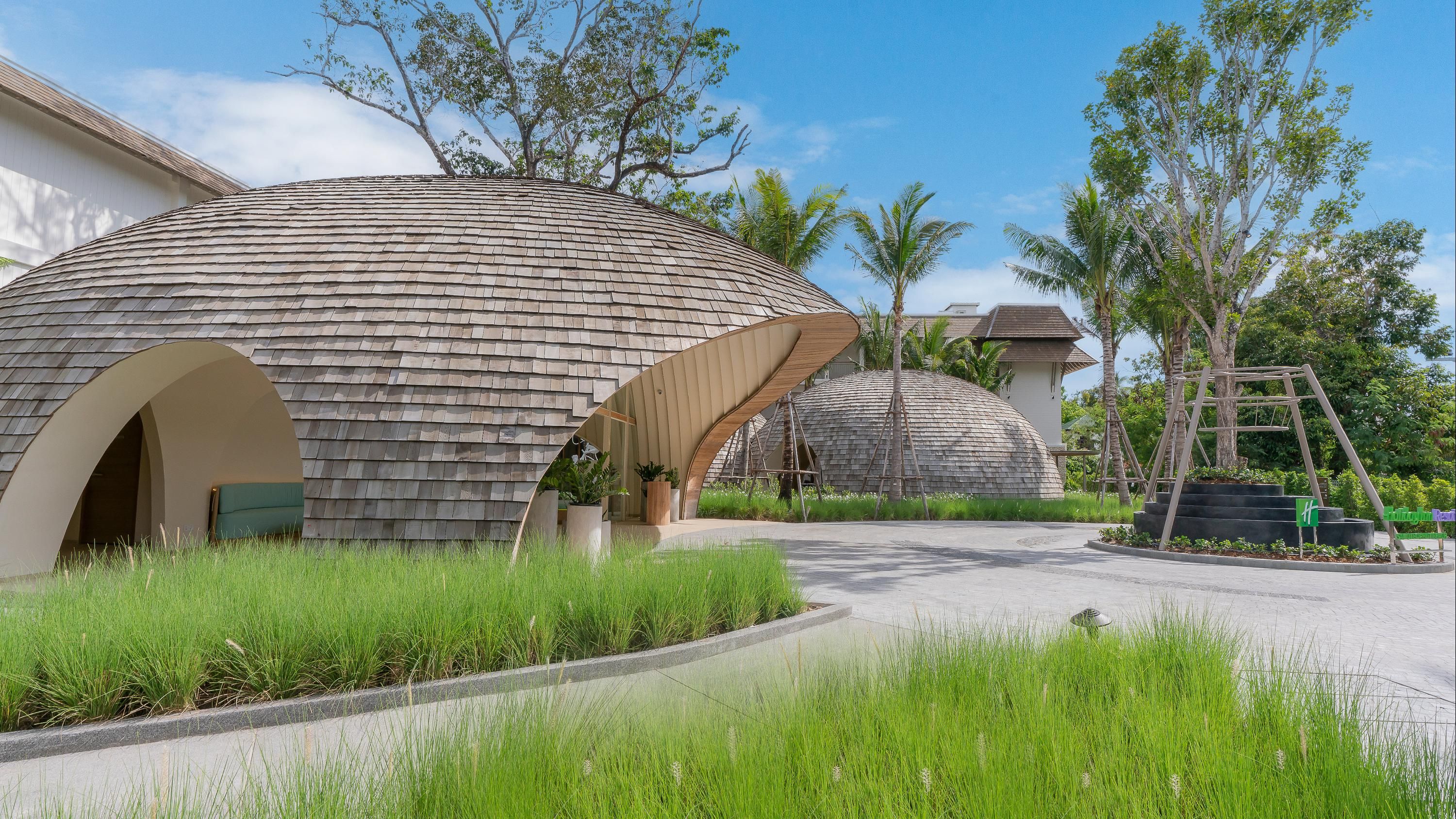 Holiday Inn Resort Samui Bophut Beach by IHG