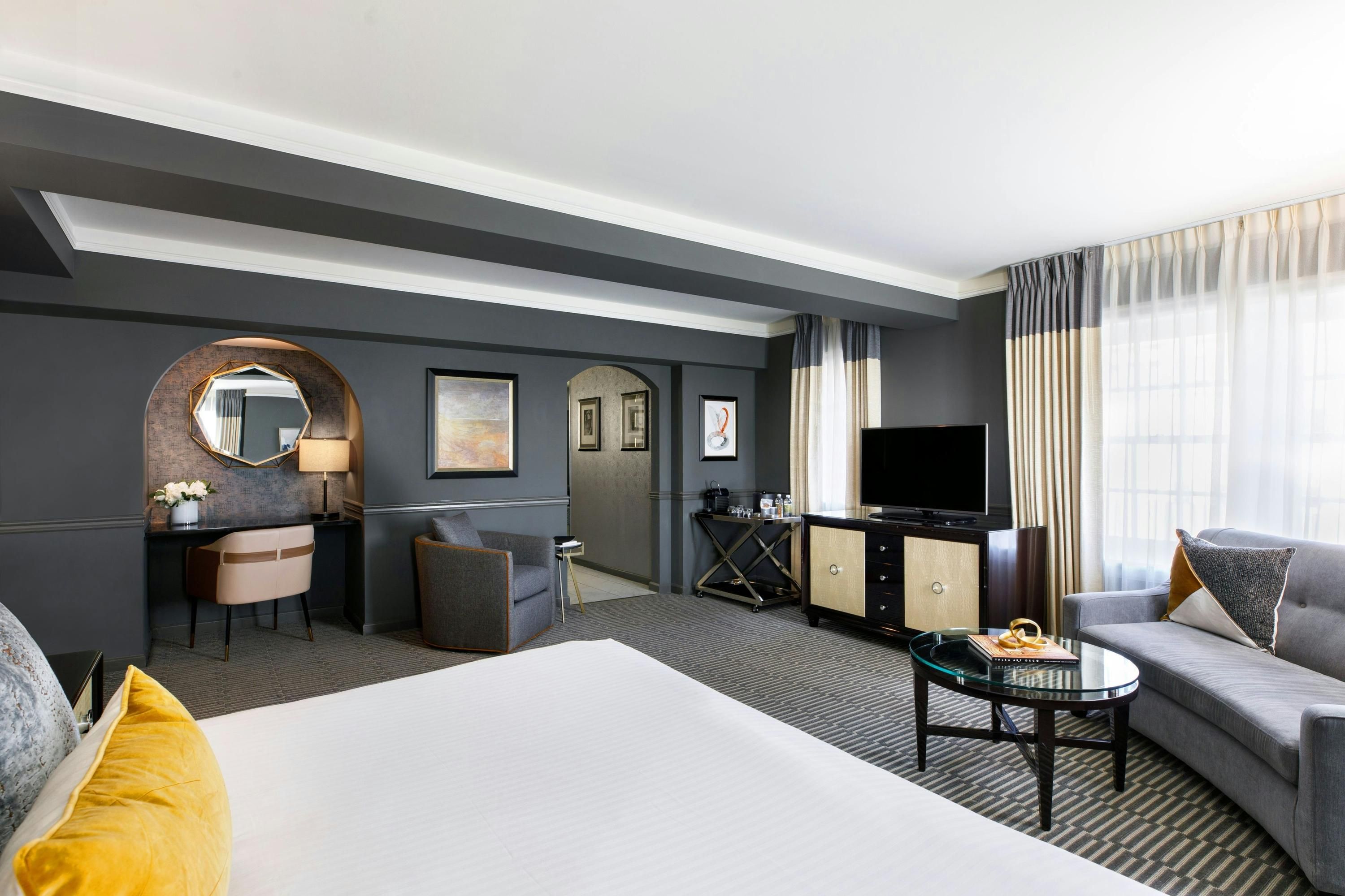 Ambassador Hotel Tulsa Autograph Collection