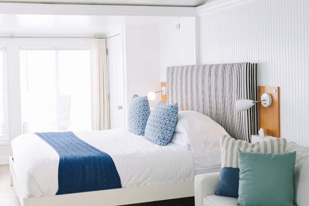 Blue - Inn On The Beach