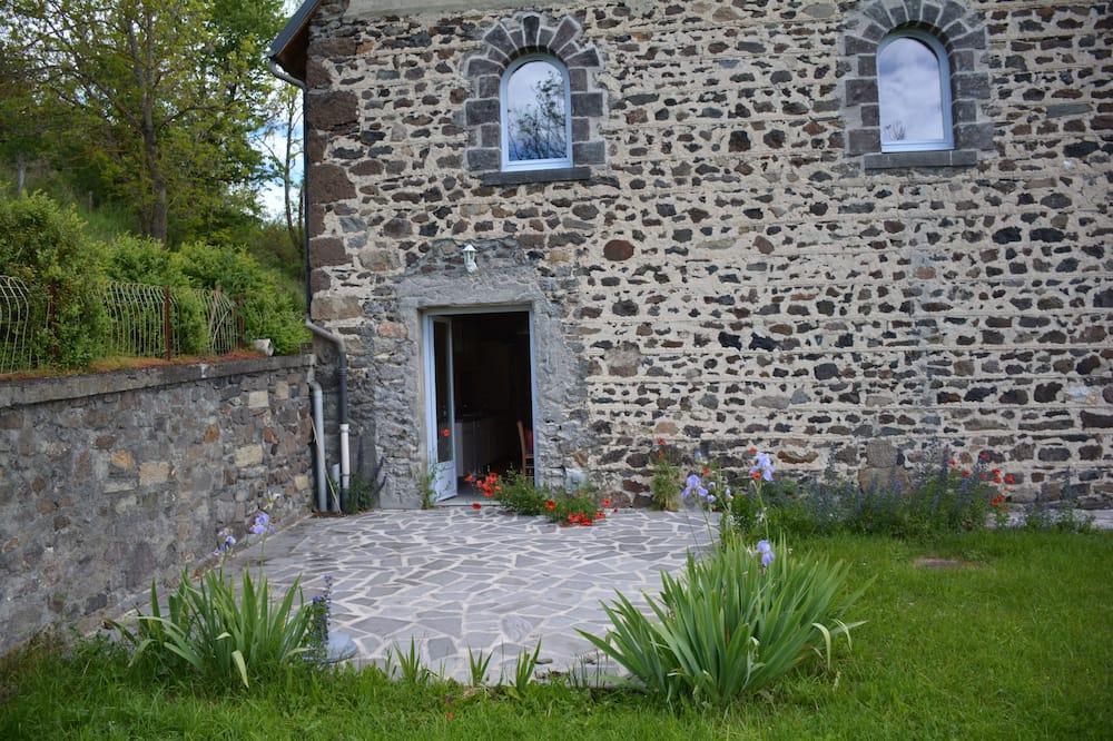 Gîte Aydat les Prades in the Parc des Volcans Auvergne - Aydat visuel 3/5 Gîte Aydat les Prades in the Parc des Volcans Auvergne - Aydat visuel 3/5