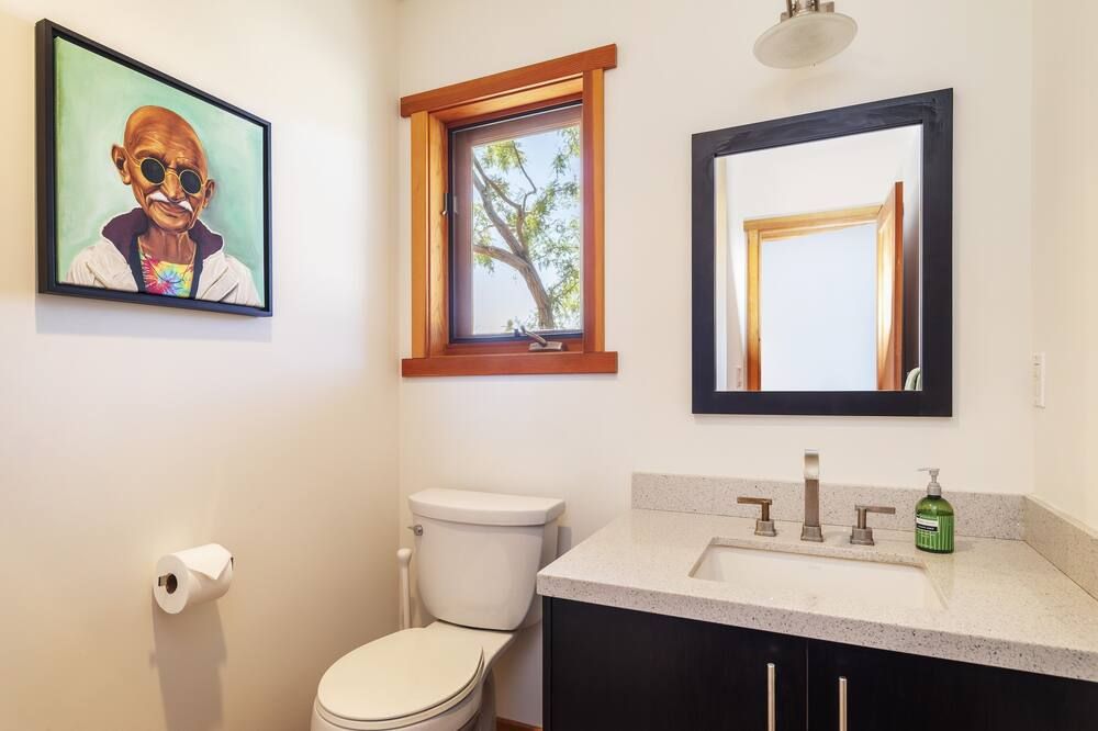 Constellation Compound