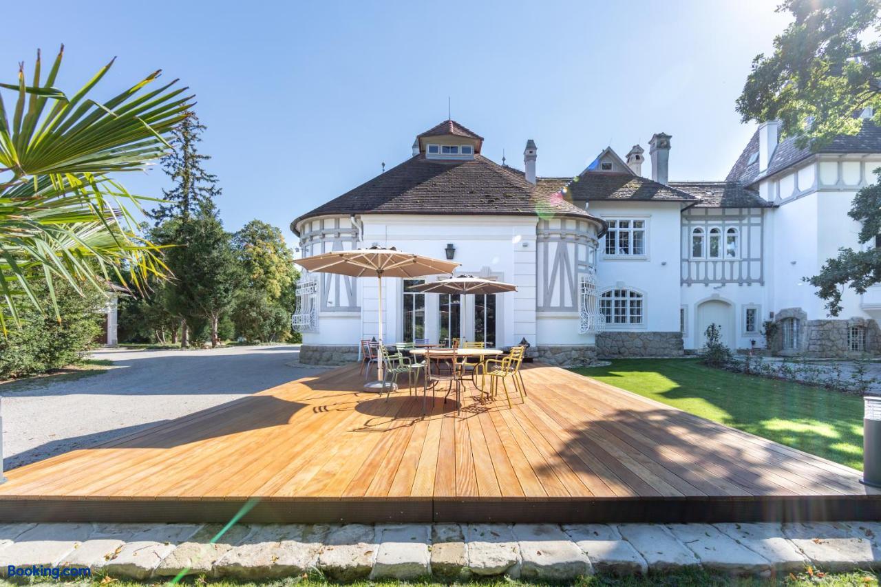 booking-555360-428492585-949808 Schloss Schönau