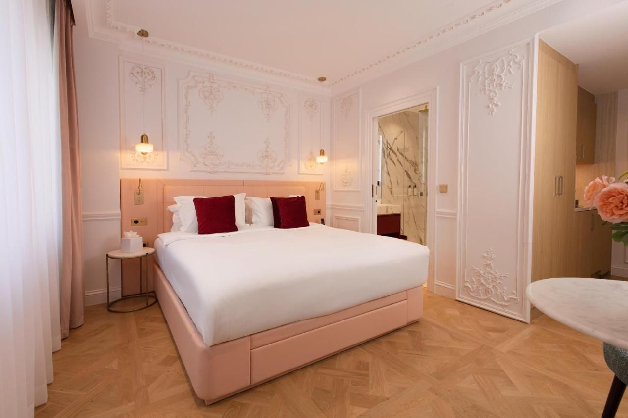 Mode Paris Aparthotel