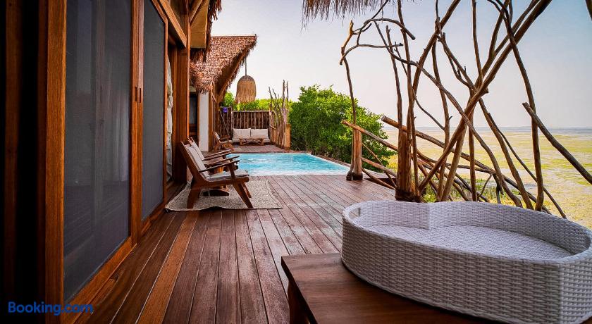 booking-1071094522-526261254-507665 Casa Mikoko Resort