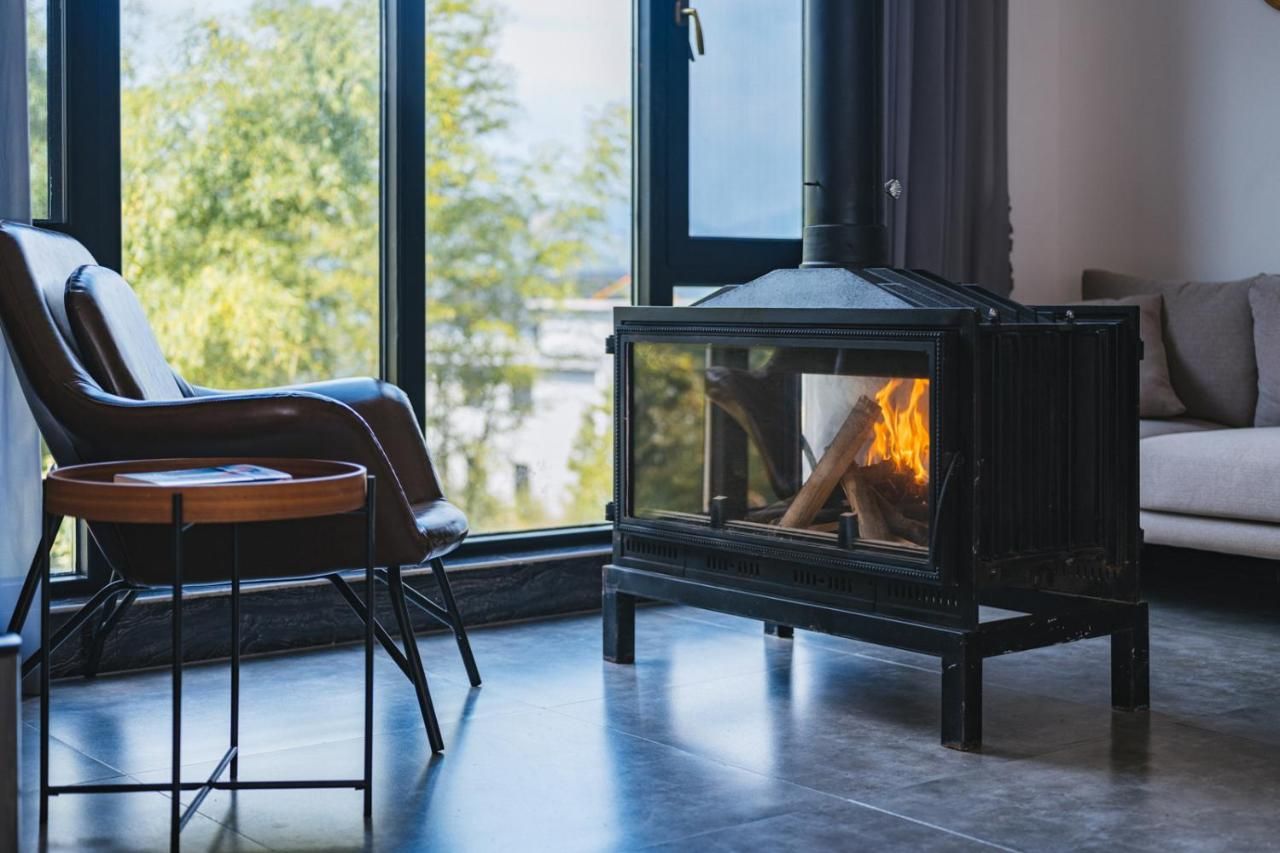 Hilltop House Resort