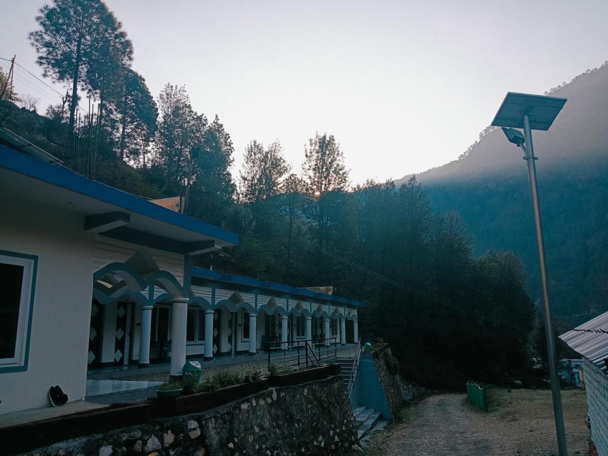 Hotel Hbh Himalaya's Beautiful Hills