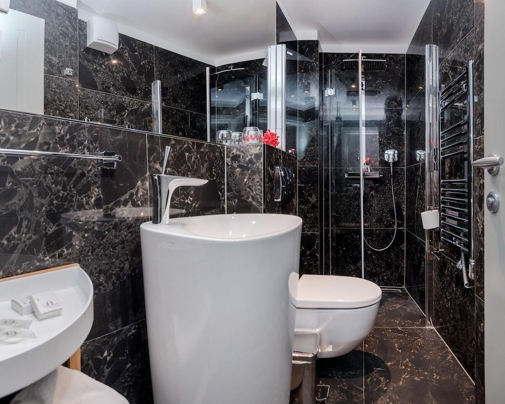 sembo-867977-a236ed-948699 Heritage Hotel 19