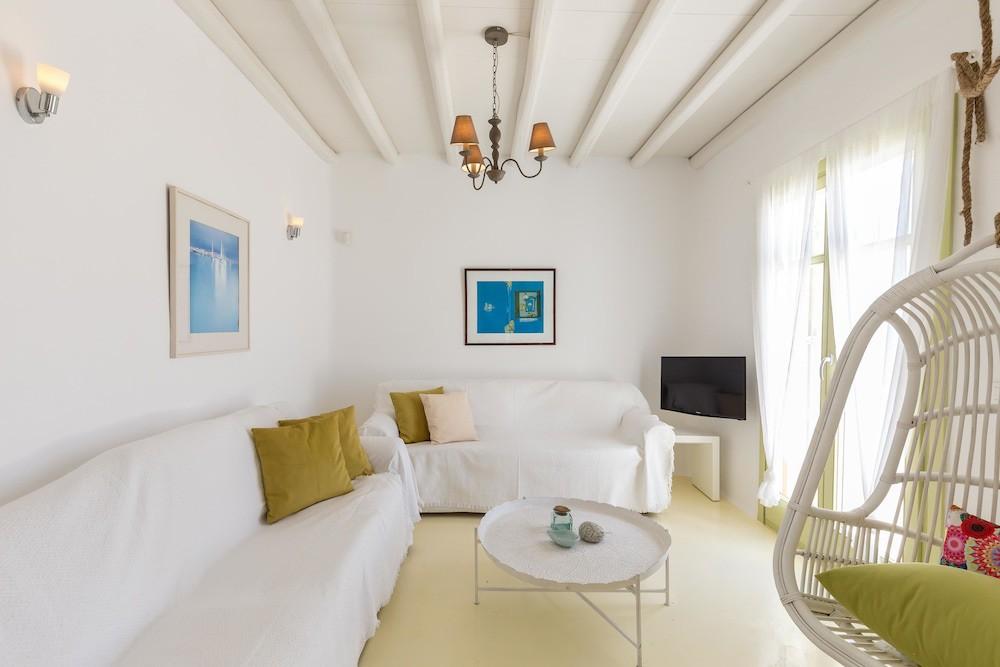 sembo-3940958-4c757b-931544 Lyra Villas Mykonos