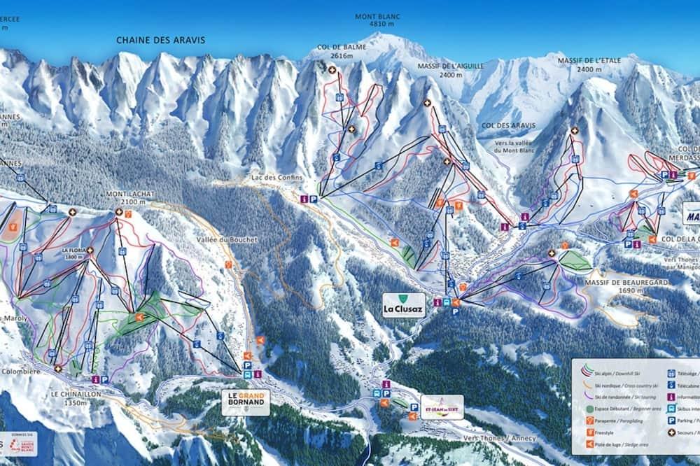 Chalet Jamoo, an authentic renovated farmhouse in the heart of the Aravis mountains Rhône-Alpes - Entremont visuel 2/5 Chalet Jamoo, an authentic renovated farmhouse in the heart of the Aravis mountains Rhône-Alpes - Entremont visuel 2/5