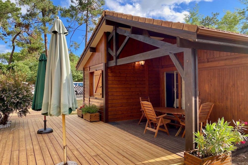 Cute Chalet With Garden, In An Ideal Beach And Center Location Aquitaine - Lacanau visuel 2/5