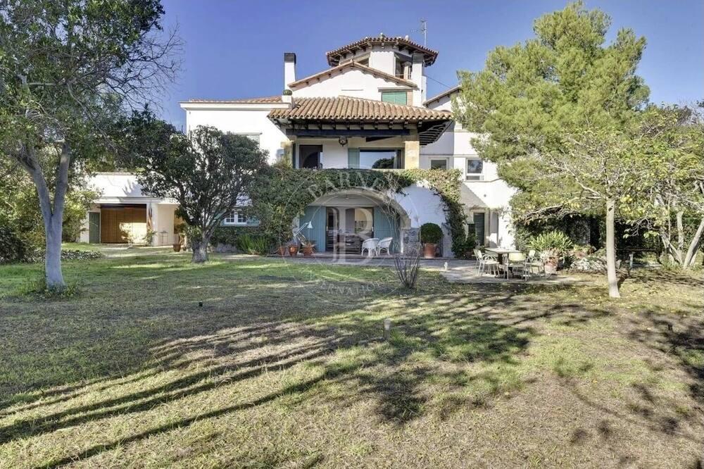 Villa in LaGavina close to the beach Costa Brava - Platja d'Aro visuel 3/5 Villa in LaGavina close to the beach Costa Brava - Platja d'Aro visuel 3/5