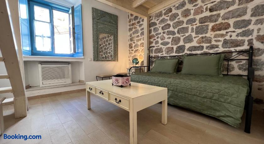 booking-684144-466166317-465482 PortaDelMare deluxe suites