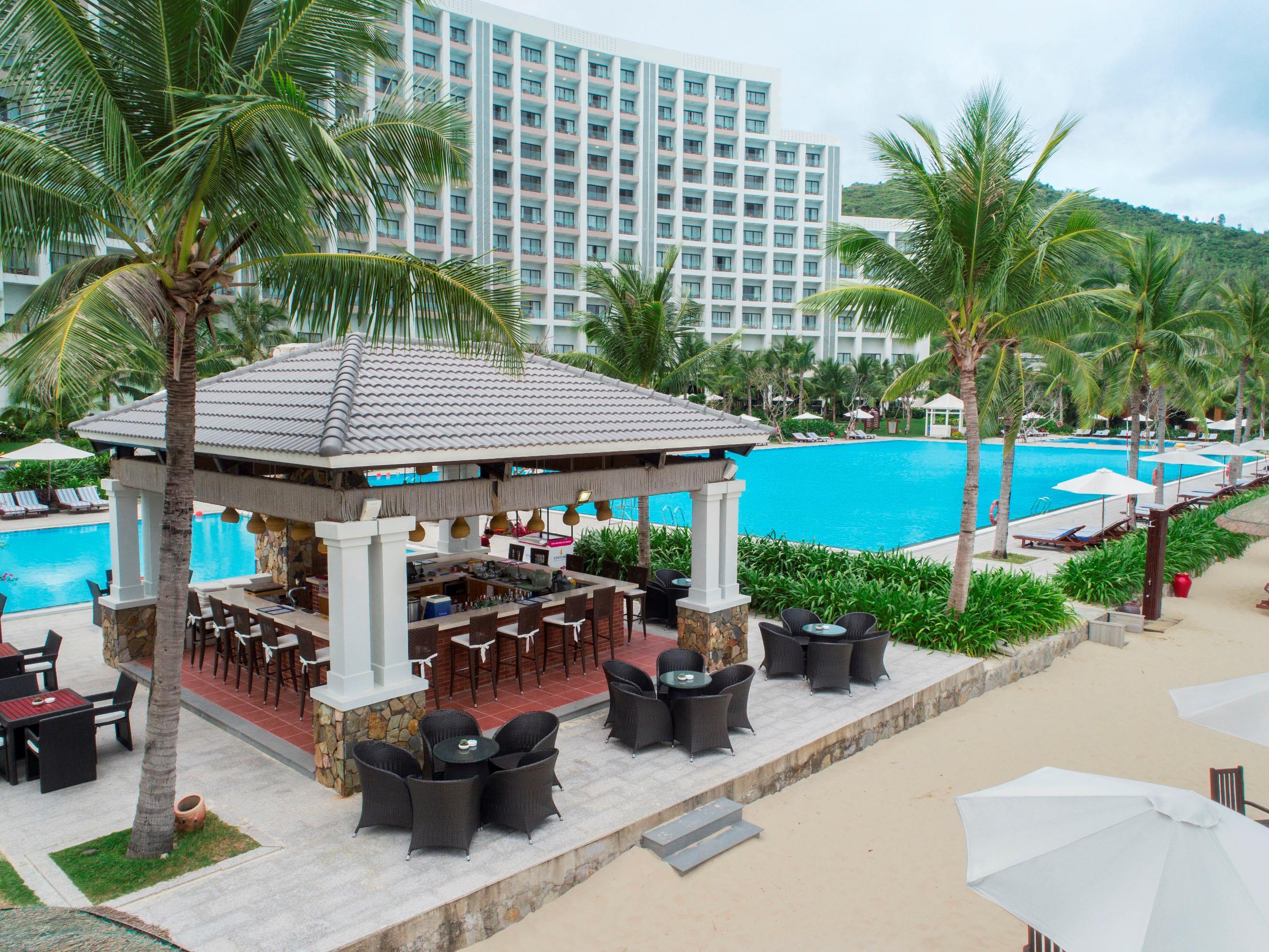 revato-826930-12086170-074186 Vinpearl Resort & Spa Nha Trang Bay