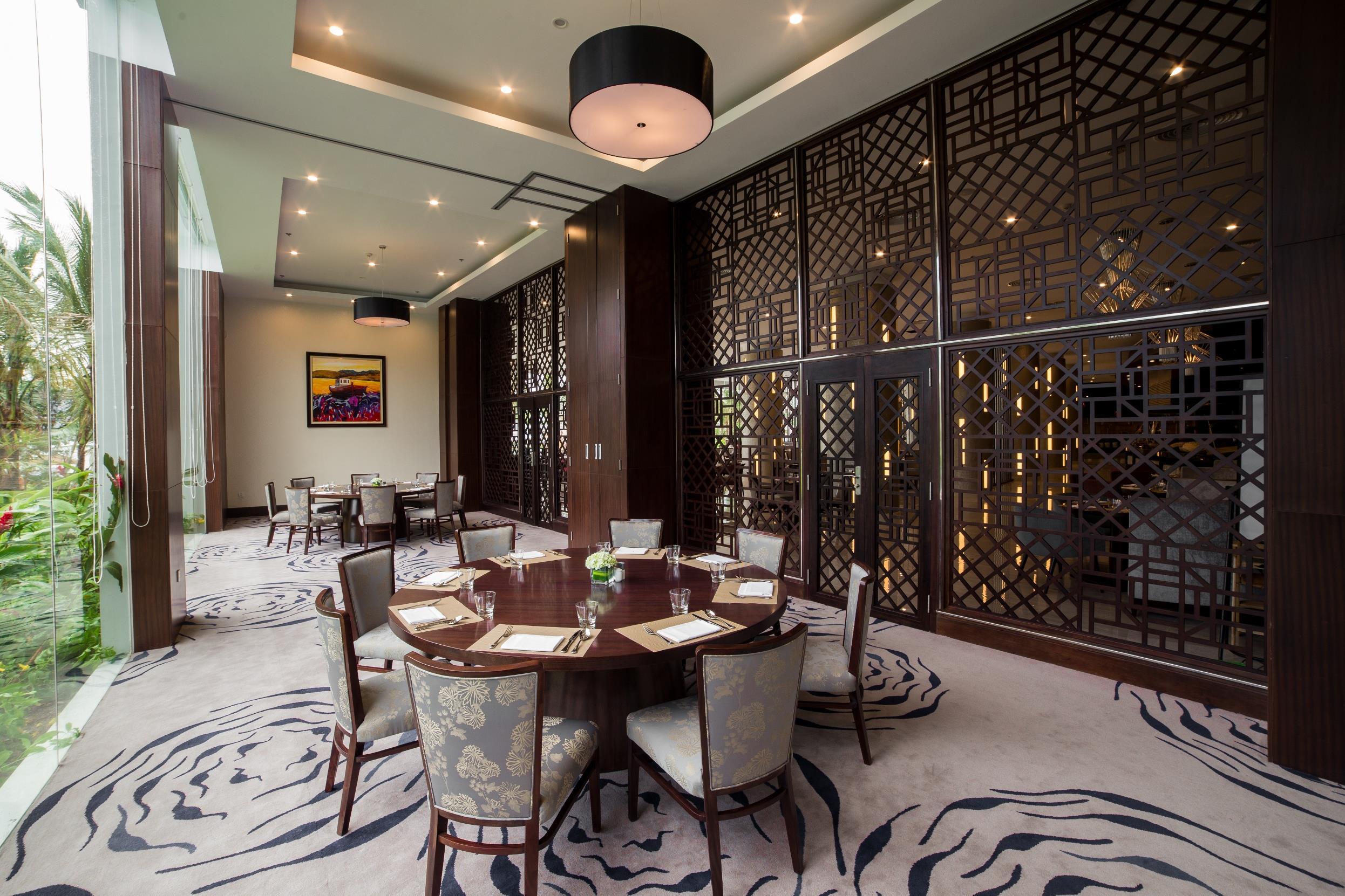 revato-826930-12240311-315978 Vinpearl Resort & Spa Nha Trang Bay