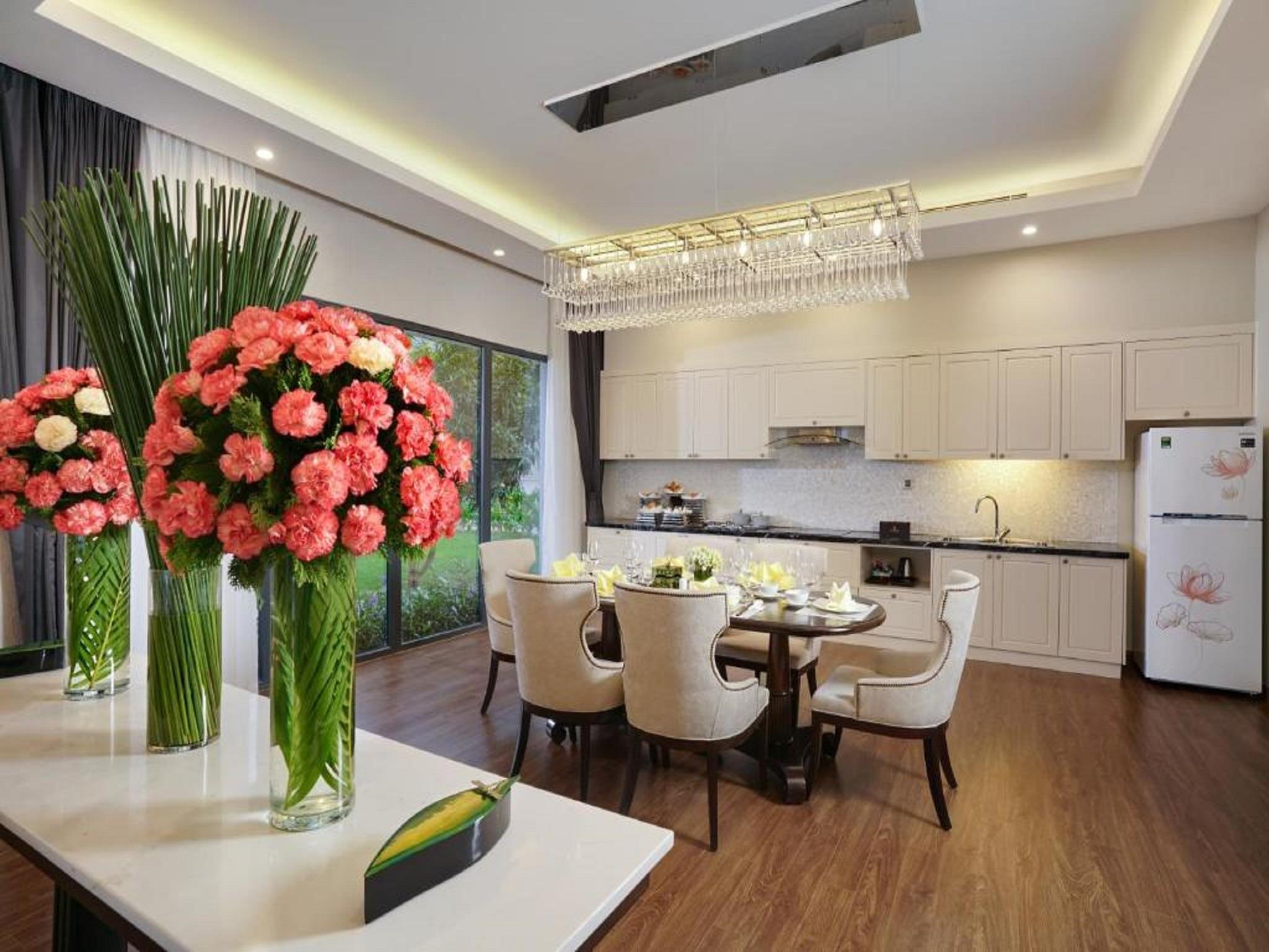 revato-826930-12892804-656217 Vinpearl Resort & Spa Nha Trang Bay