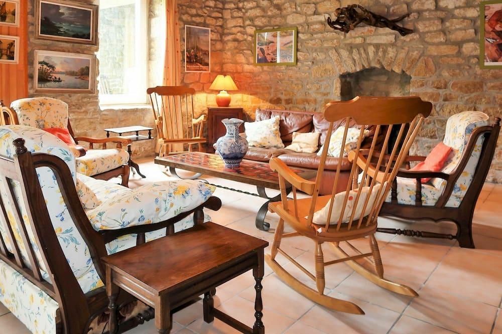 Nice apartment in villa for 8 people with pets allowed and parking Bretagne - Pont-l'Abbé visuel 4/5 Nice apartment in villa for 8 people with pets allowed and parking Bretagne - Pont-l'Abbé visuel 4/5
