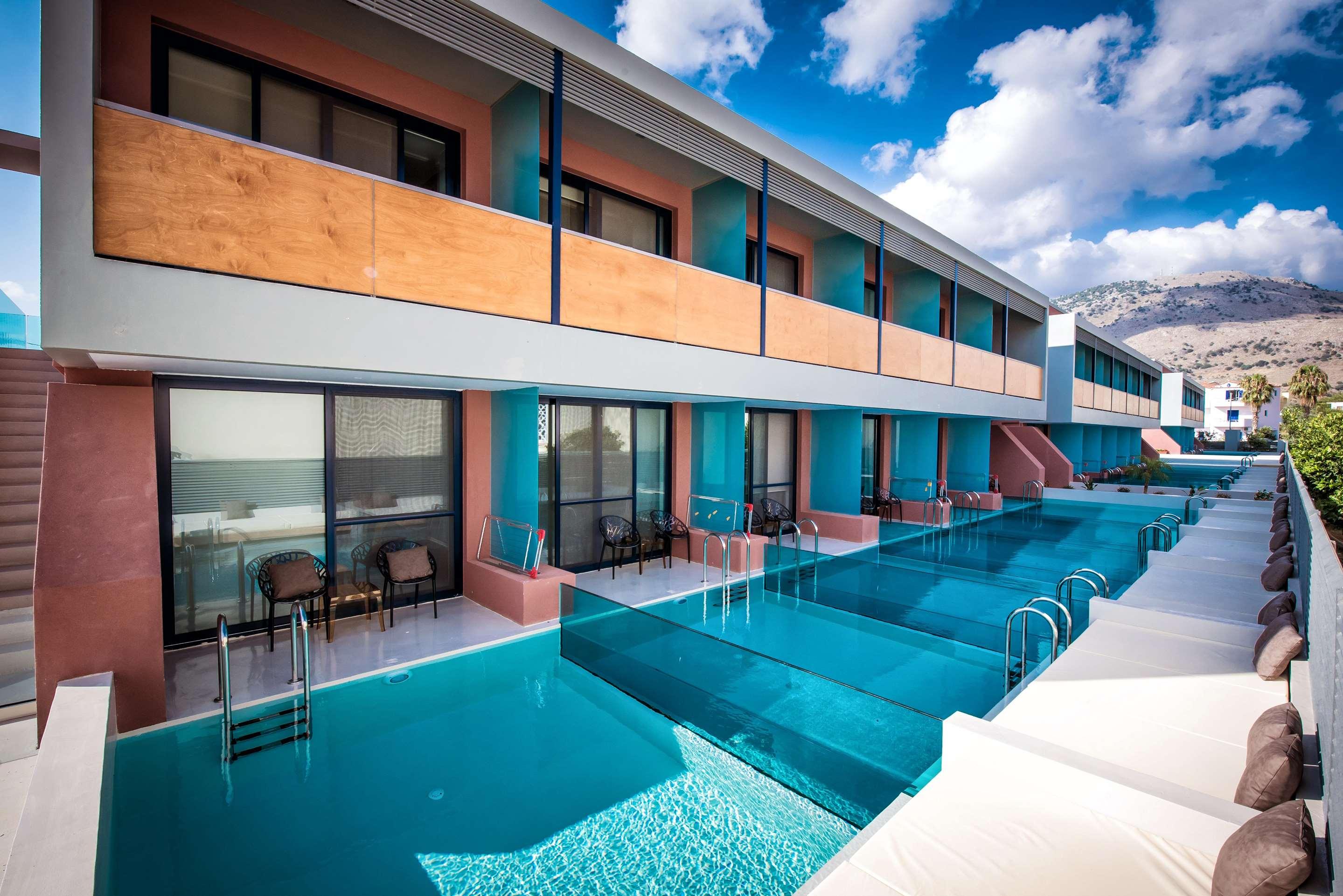 ice-289384-123287445-931266 Harmony Boutique Resort