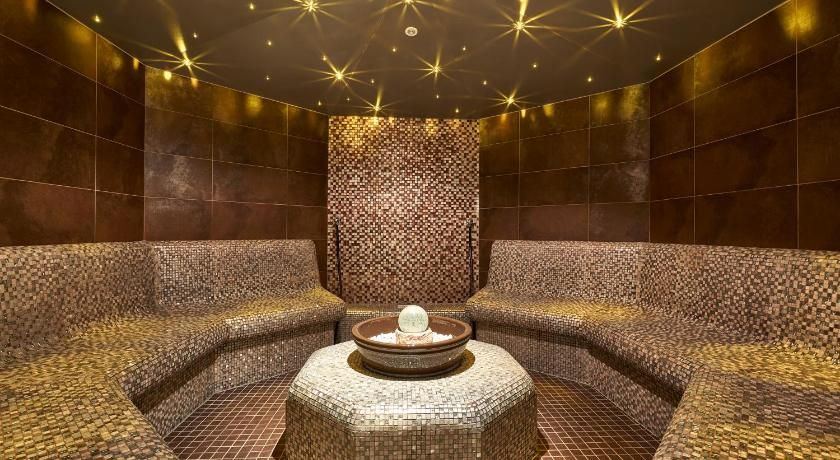 Kristall- & Vitalhotel Bergknappenhof