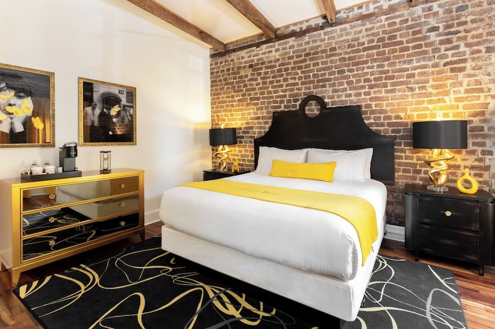 The Vendue, Downtown Art Hotel