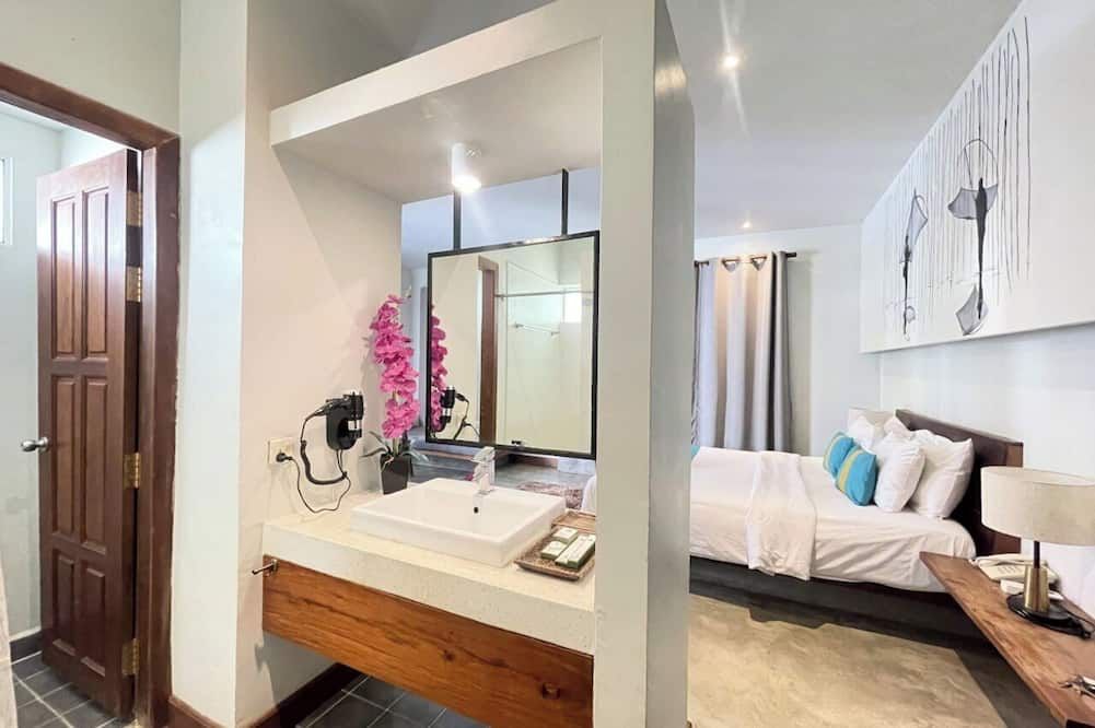 Homewood Hotel By Seuya Hotel