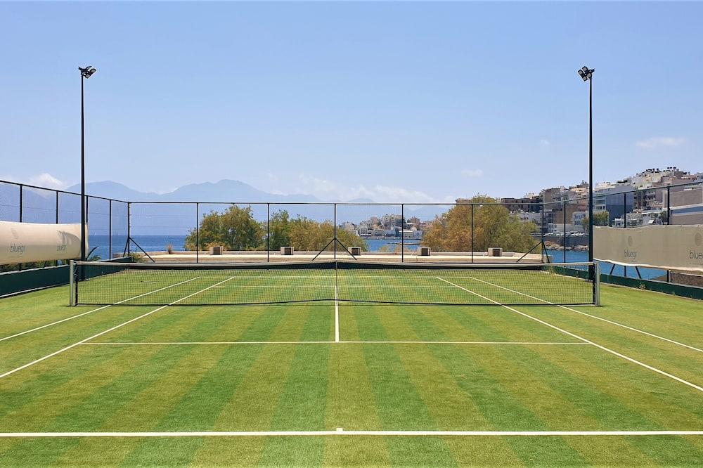 Minos Beach art hotel