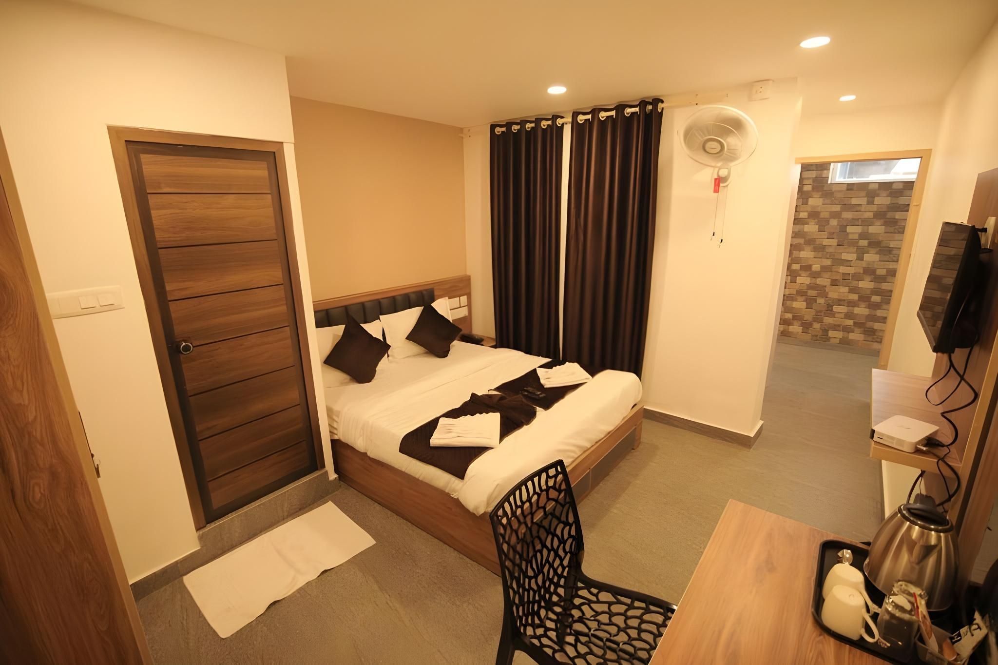 hotel photo