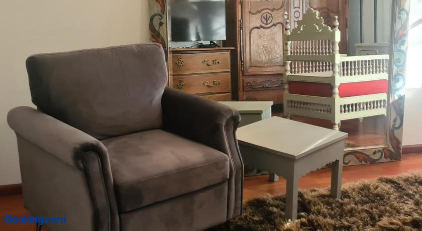 booking-465075-404139288-325416 Residenz Villa Kult