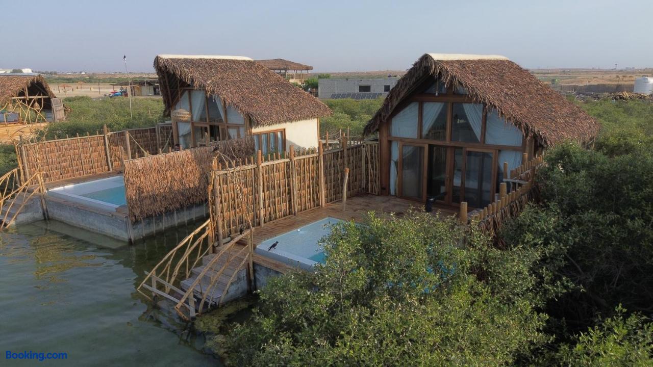 booking-1071094522-595327384-359654 Casa Mikoko Resort