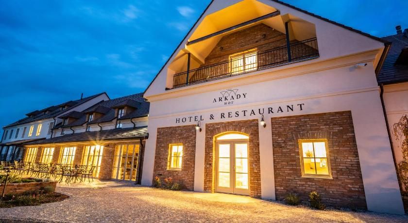 Arkady Hof Hotel