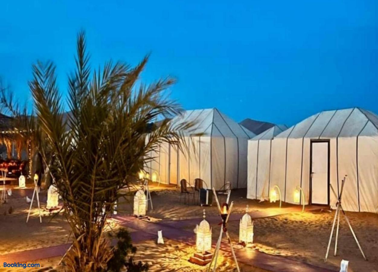 booking-1072059223-533137120-081131 Desert Paradise Luxury Camp