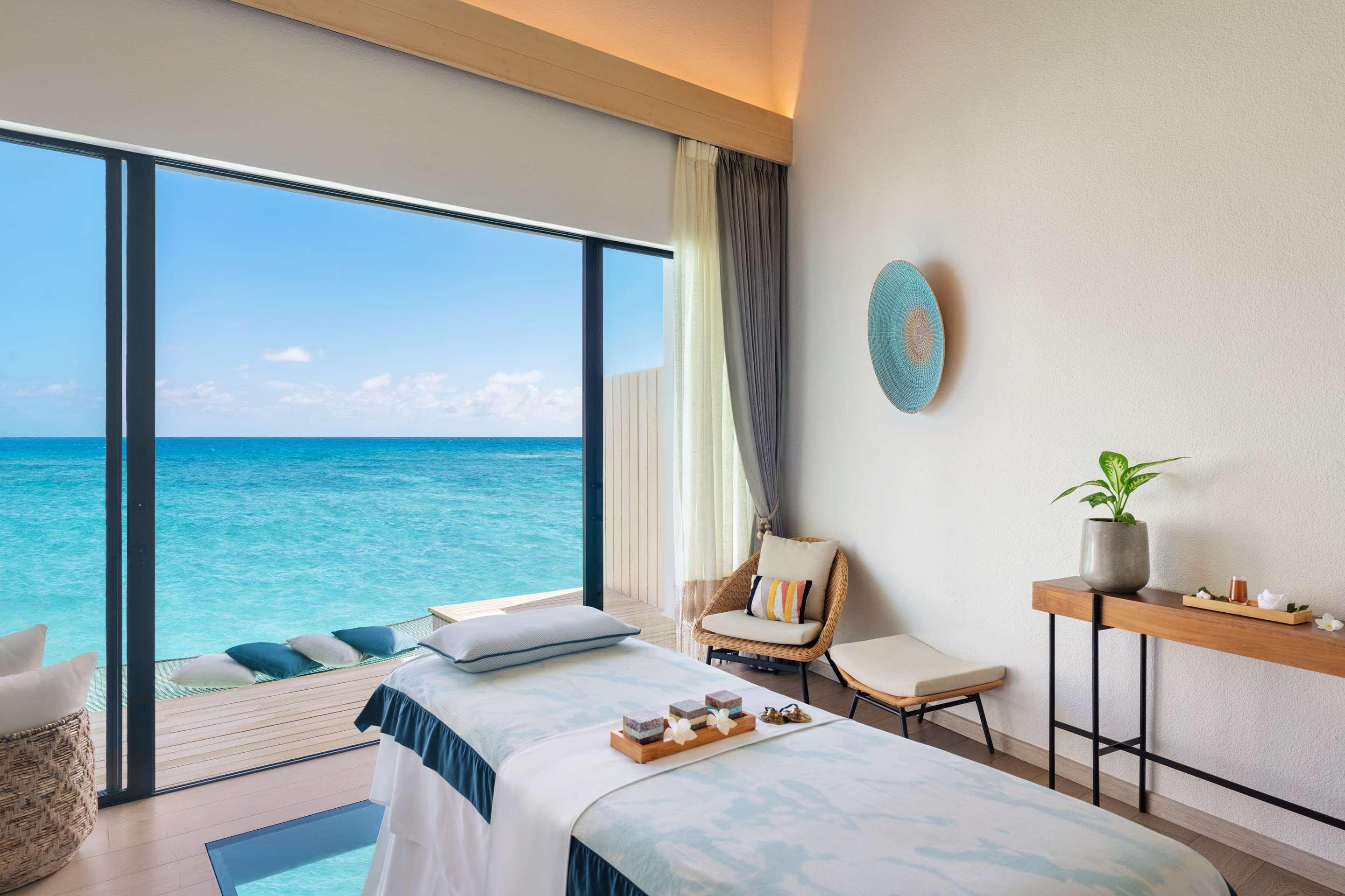 ice-1070466236-99715570-466334 Hilton Maldives Amingiri Resort & Spa