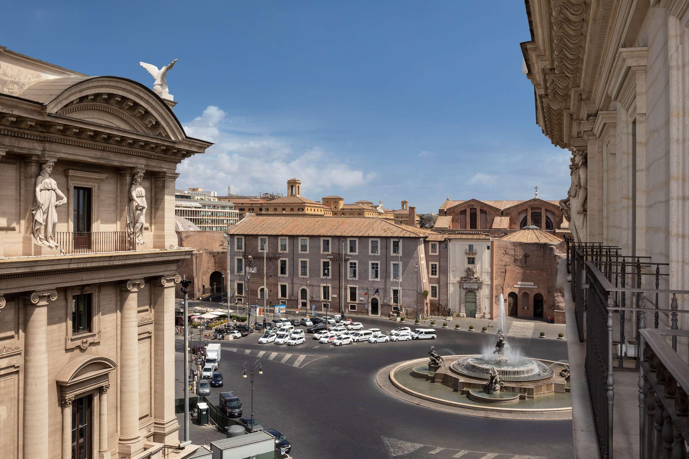 ice-136420-72496346_3XL-564096 Anantara Palazzo Naiadi Rome Hotel