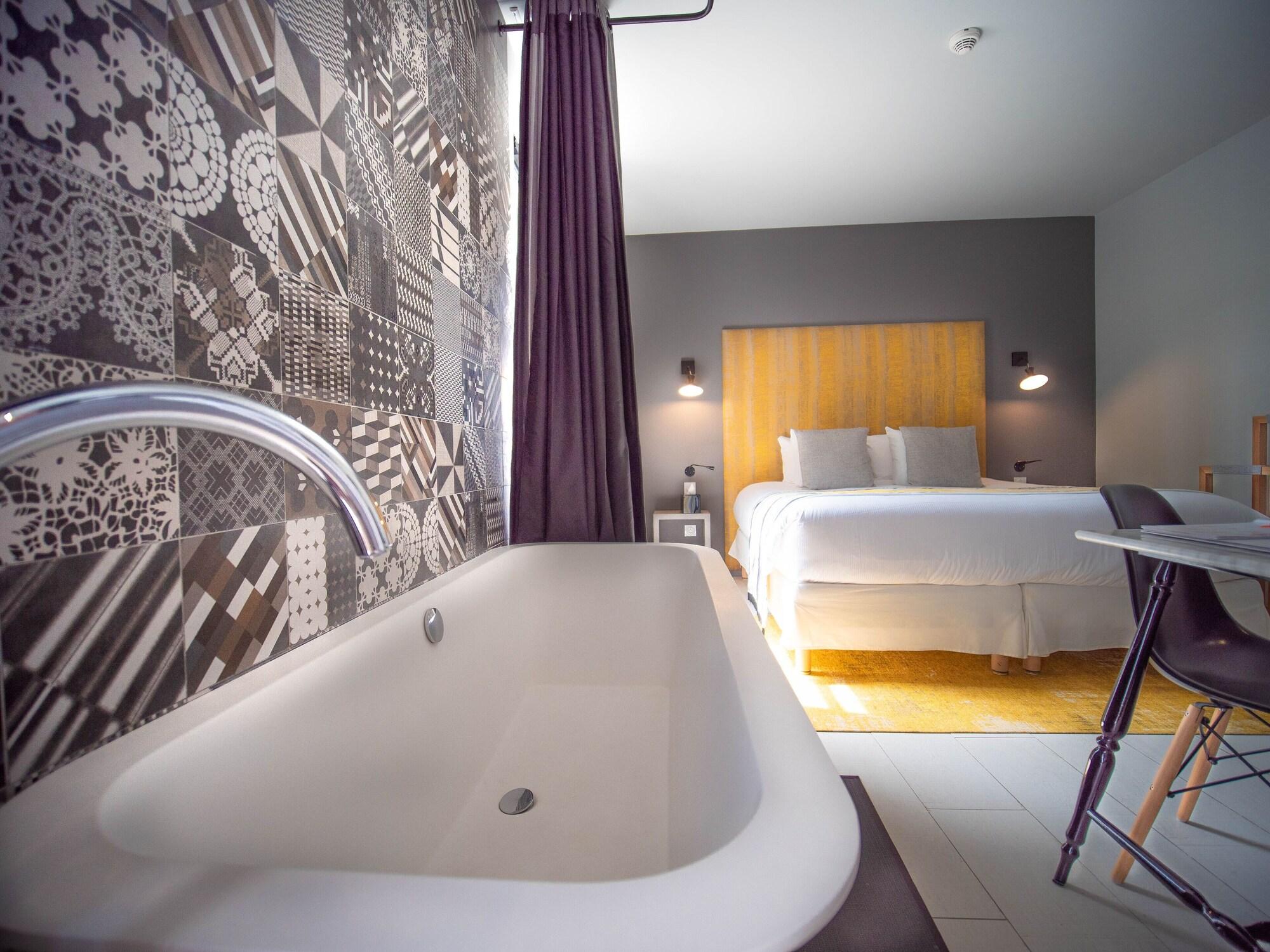 Hotel Pont Levis Franck Putelat - Languedoc-Roussillon - Carcassonne visuel 2/5 Hotel Pont Levis Franck Putelat - Languedoc-Roussillon - Carcassonne visuel 2/5