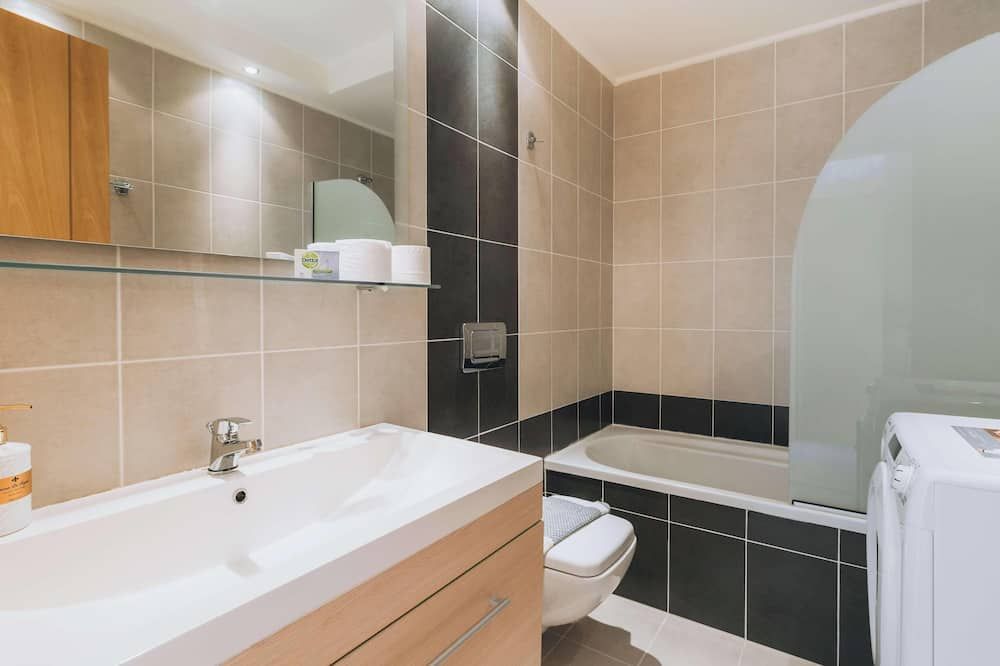 Rhodes Suite Port Haven 2
