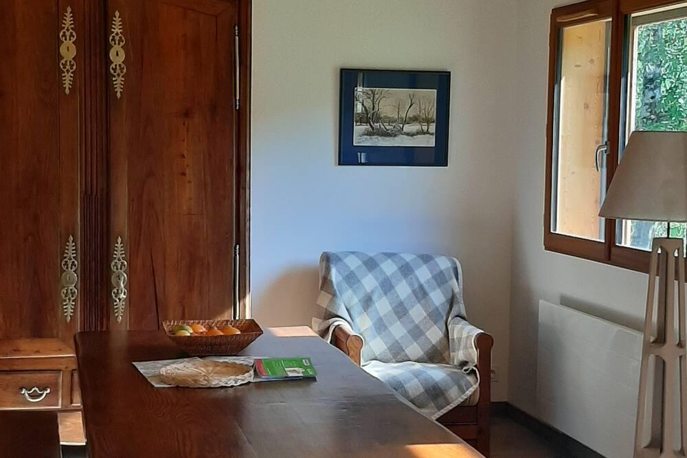 Family chalet 8-12 persons, 145m2, 4 bedrooms, near Station Valmorel Rhône-Alpes - Valmorel visuel 2/5 Family chalet 8-12 persons, 145m2, 4 bedrooms, near Station Valmorel Rhône-Alpes - Valmorel visuel 2/5