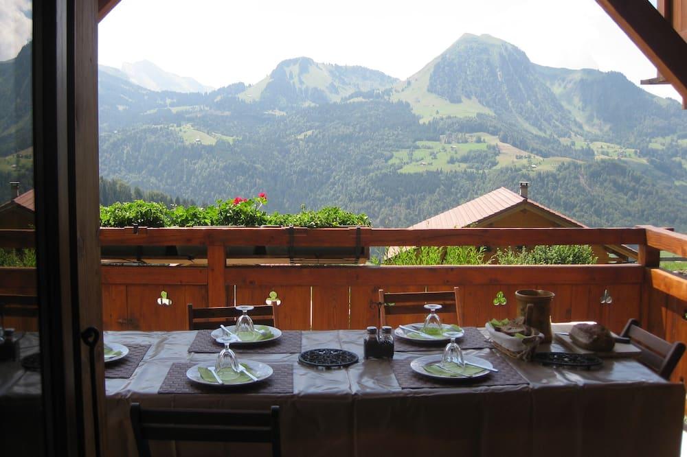 Chalet of charm independent comfort south-View on the chain of Aravis Rhône-Alpes - Manigod visuel 2/5 Chalet of charm independent comfort south-View on the chain of Aravis Rhône-Alpes - Manigod visuel 2/5