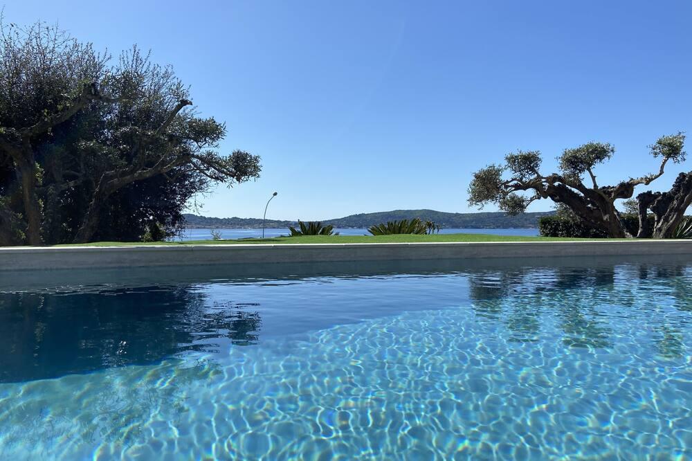 Villa By The Beach And With Panoramic View On St Tropez Provence-Alpes-Côte d'Azur - Grimaud visuel 3/5