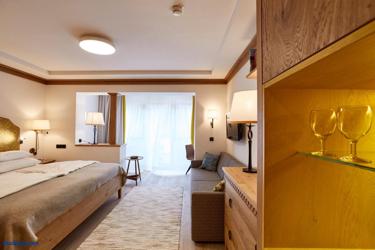 booking-1071212568-568735686-983812 Hotel Hochschober